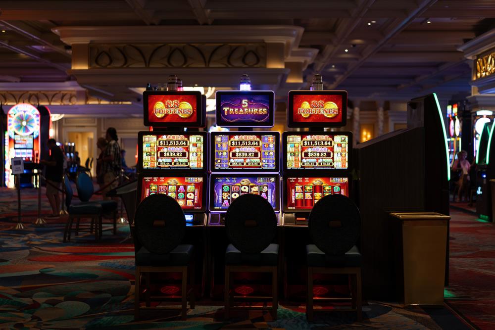 Online Slot Games & Responsible Gambling: A Balancing Act